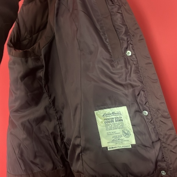 Brown puffer vest with furry inside 🤎🤎​​​​​​​​​​​​​​​​​ - Picture 5 of 6